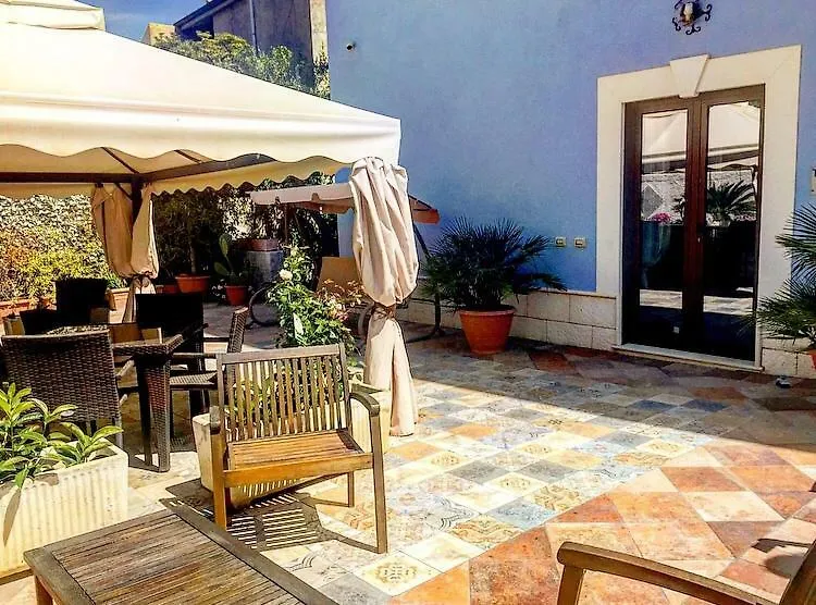 **** Frühstückspension Villa Lu Marina di Palma Italien
